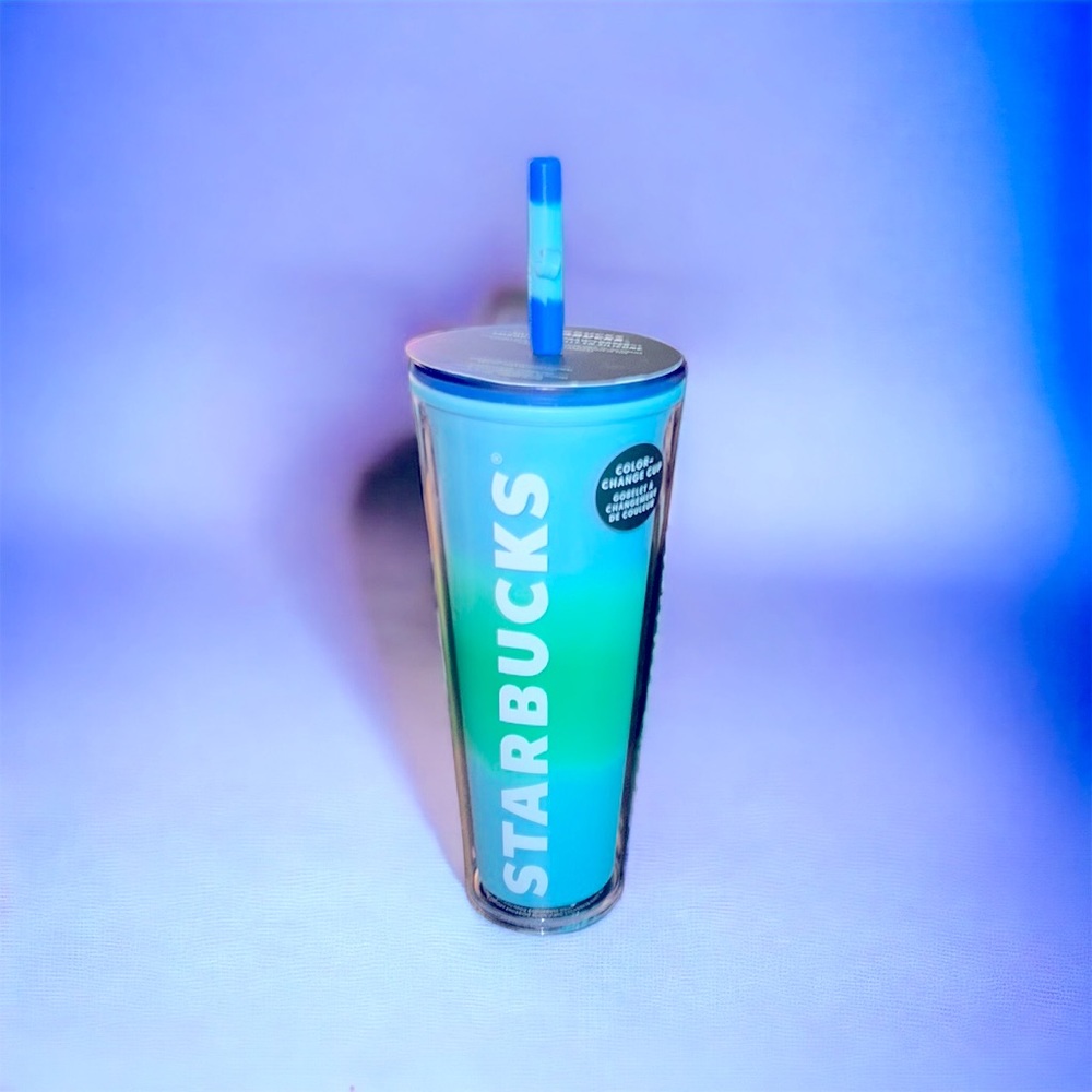 Starbucks 2023 Spring Straw Topper Blue/Green Wave Color Changing Tumbler 24oz